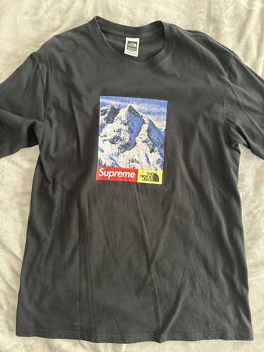 Sweatshirt Supreme x The North Face Grey size L International in Cotton -  31552553