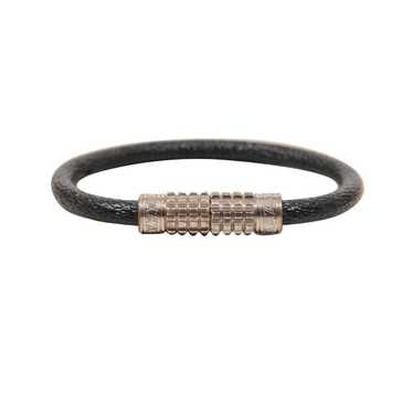 Louis Vuitton bracelet M6630D Taiga Brasserie Digit Bracelet Bangle  Authentic