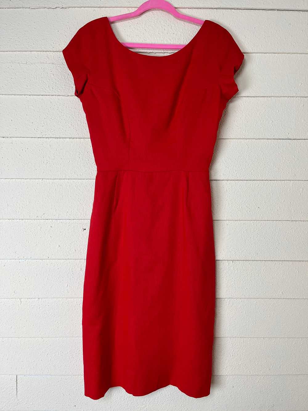 1950s CHERRY RED TALON ZIPPER SQUARE BACK DRESS M… - image 1