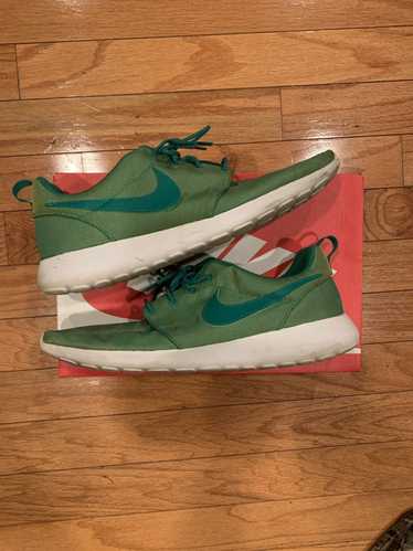 Nike Nike Roshe One Premium “Lucid Green”