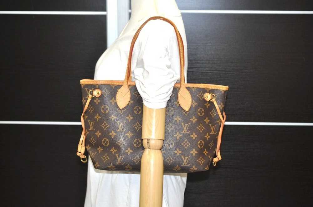 Louis Vuitton Authentic Louis Vuitton Monogram Ne… - image 11