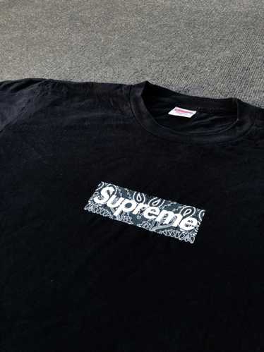 Bandana box logo t-shirt Supreme Navy size M International in Cotton -  32944943