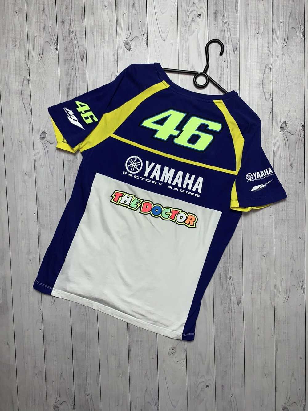 MOTO × Yamaha Yamaha tee 46 The Doctor logo multicolo… - Gem