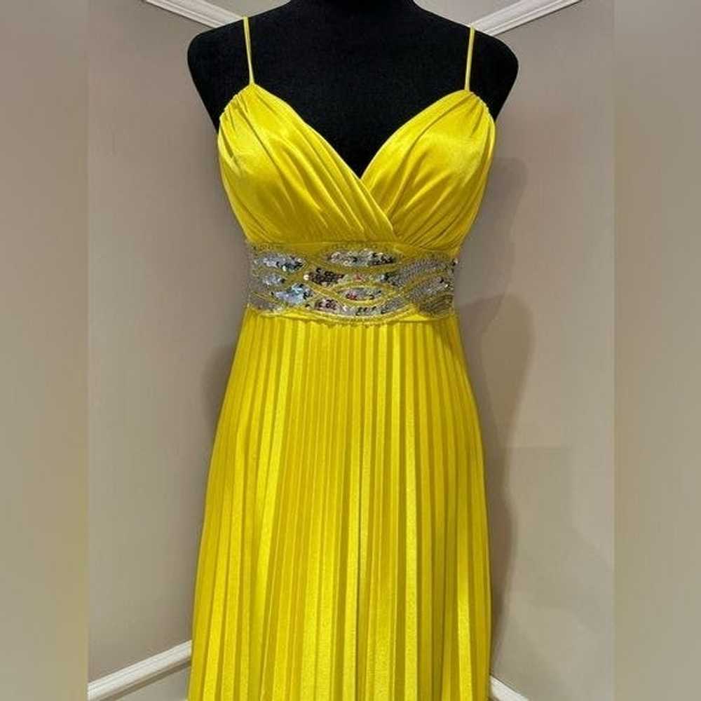 Other Stepping Out - yellow evening gown with seq… - image 6