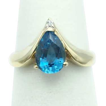 14K Topaz and Diamond ring