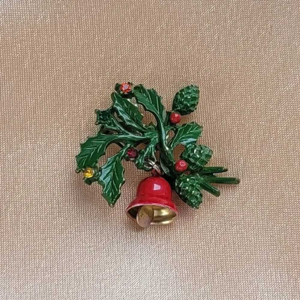 Petite and Sweet MCM Holly Berry Brooch with Litt… - image 4