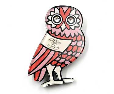 Chanel Chanel Pink Owl Resin Brooch - image 1