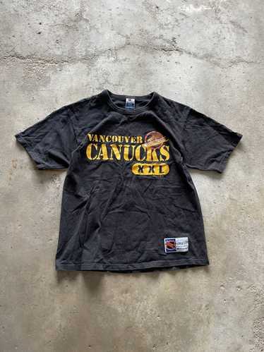 Vancouver Canucks NHL CCM Men's Dark Grey Retro Logo T-Shirt —