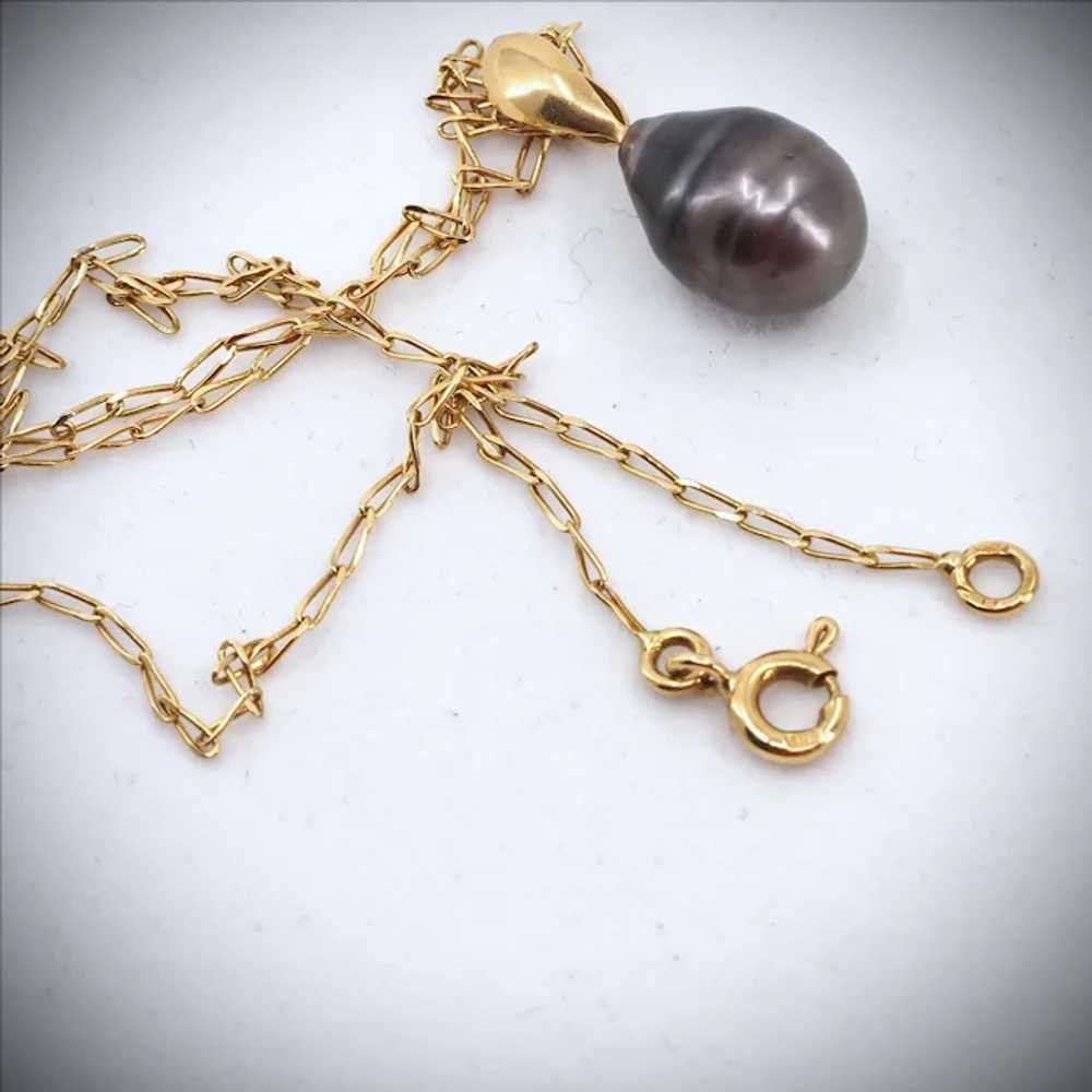 Baroque  black Tahitian pearl on 18K solid gold w… - image 9