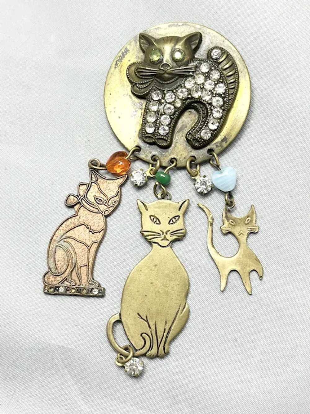 Vintage Cat Rhinestone Glass Charm Brooch Pin - image 3