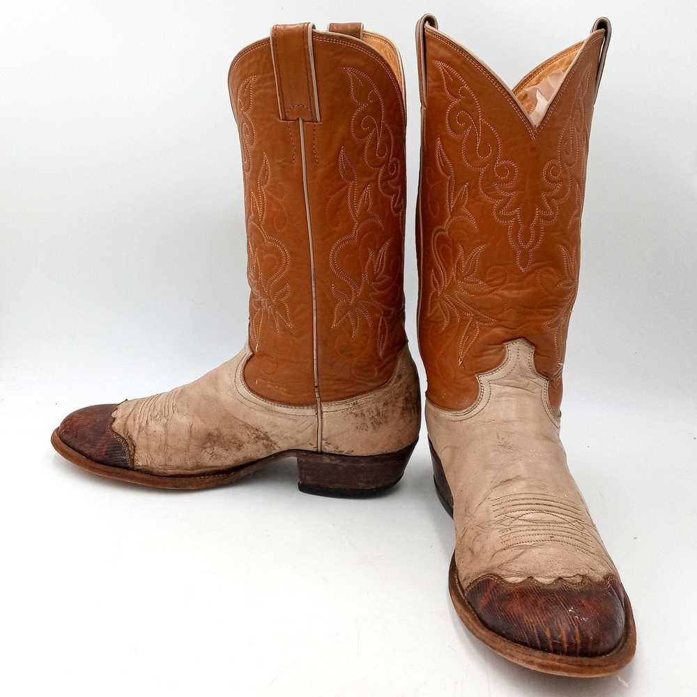 Justin Distressed Justin Cowboy Boots Wing Tips W… - image 2