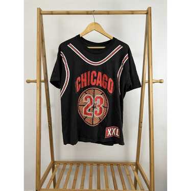T-Shirt New Era Team Script Oversized NBA Chicago Bulls - Black/Faded Red -  men´s 