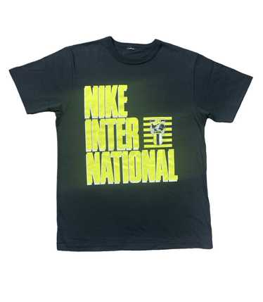 Nike × Vintage Vintage 90s Nike International tee - image 1