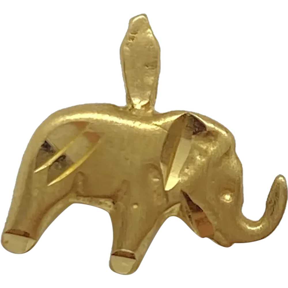 Tiny Lucky ELEPHANT Vintage Charm Solid 14K Gold … - image 1