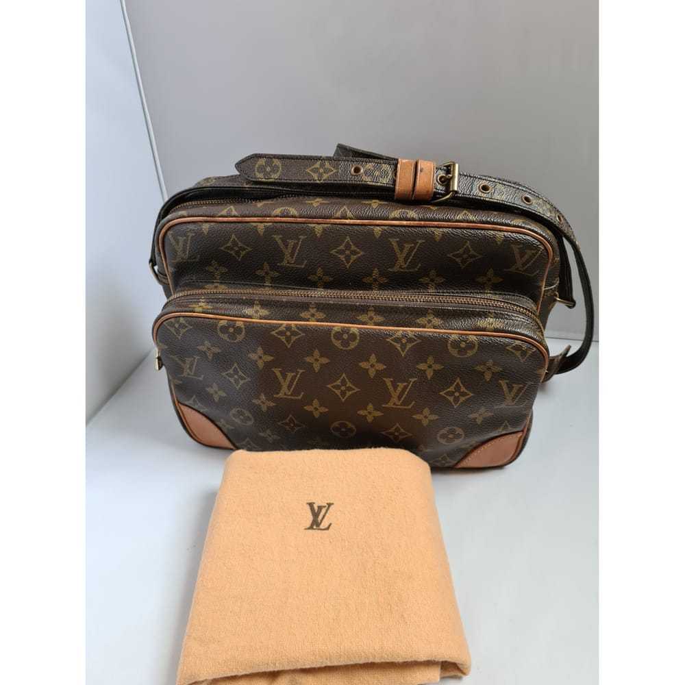 Louis Vuitton Nile leather crossbody bag - image 2