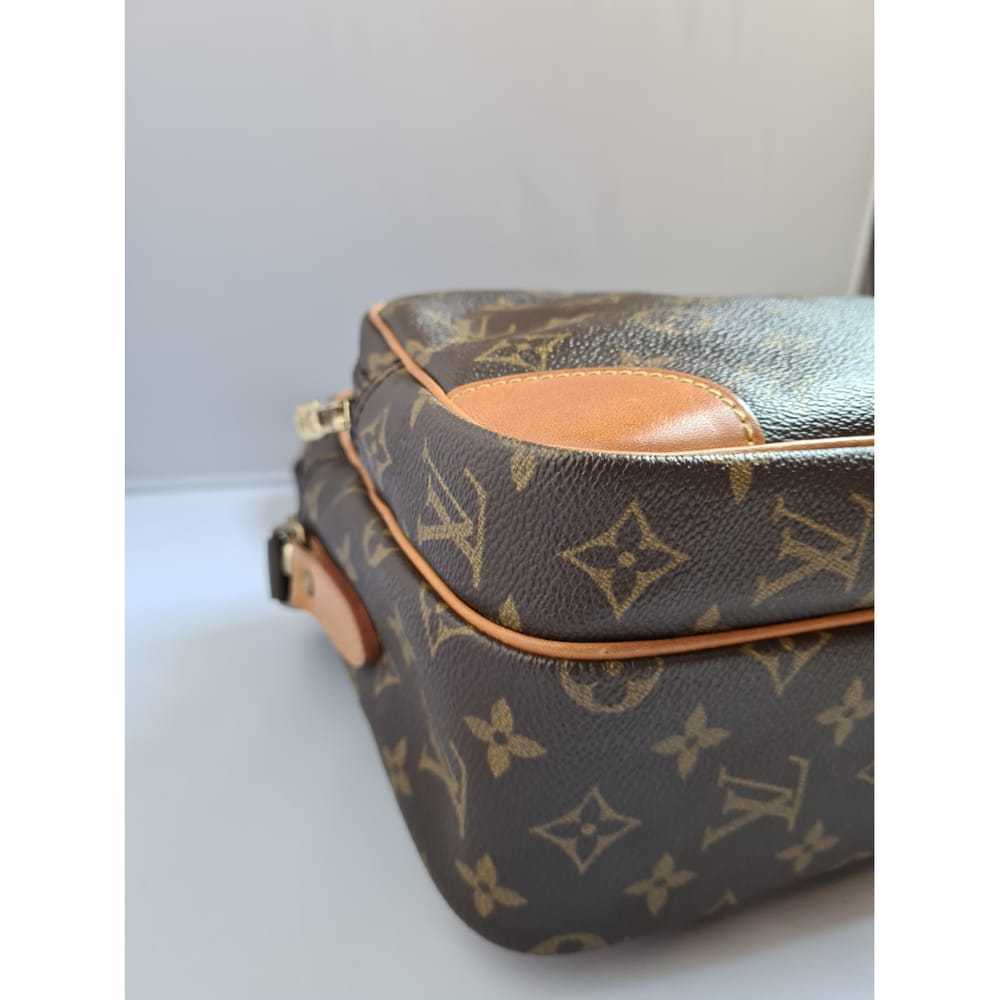 Louis Vuitton Nile leather crossbody bag - image 9