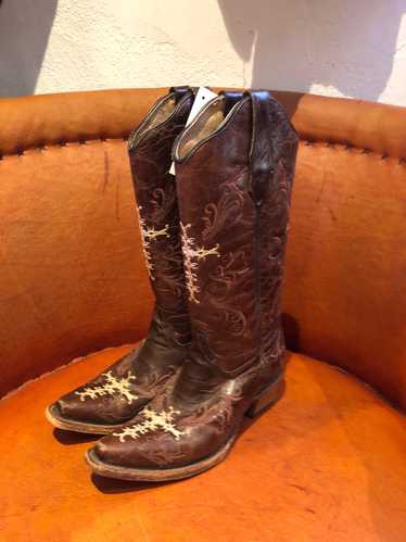 Circle G Brown Cowboy Boots 6