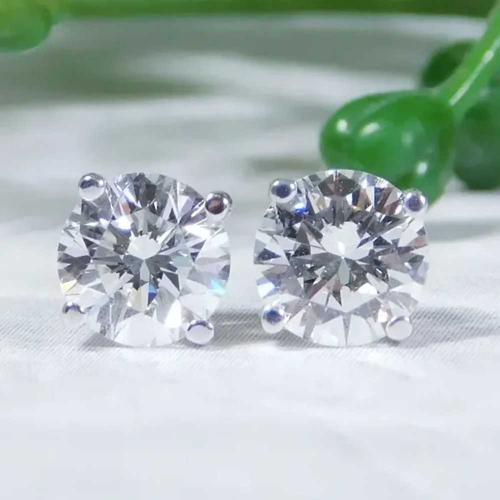 Stunning .98ctw Diamond Solitaire Stud Earrings 1… - image 2