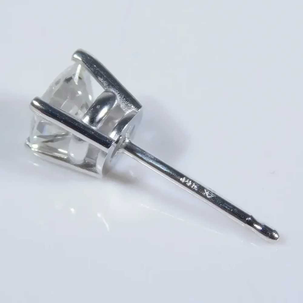 Stunning .98ctw Diamond Solitaire Stud Earrings 1… - image 5