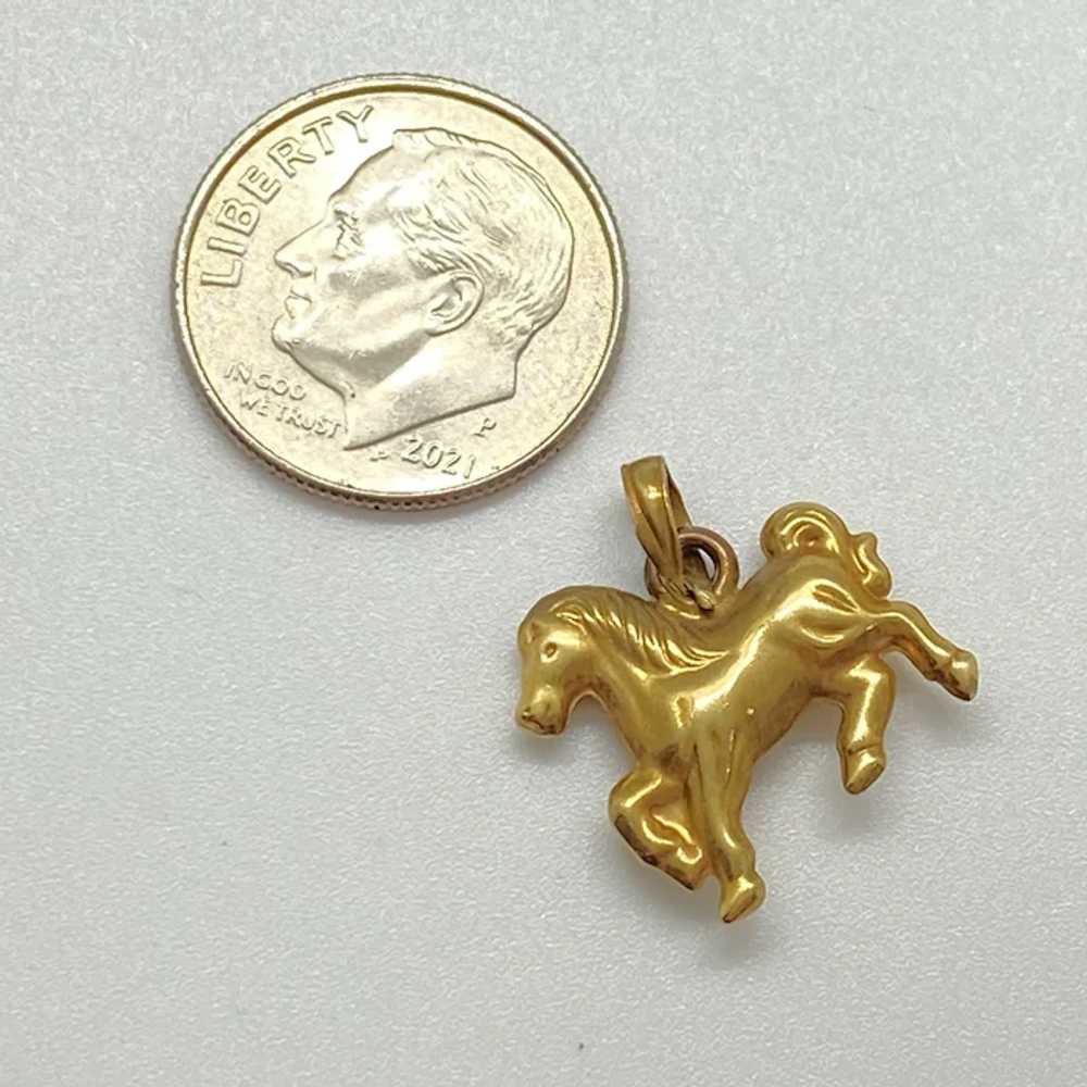 Vintage HORSE Equestrian Charm 14K Gold Three-Dim… - image 2