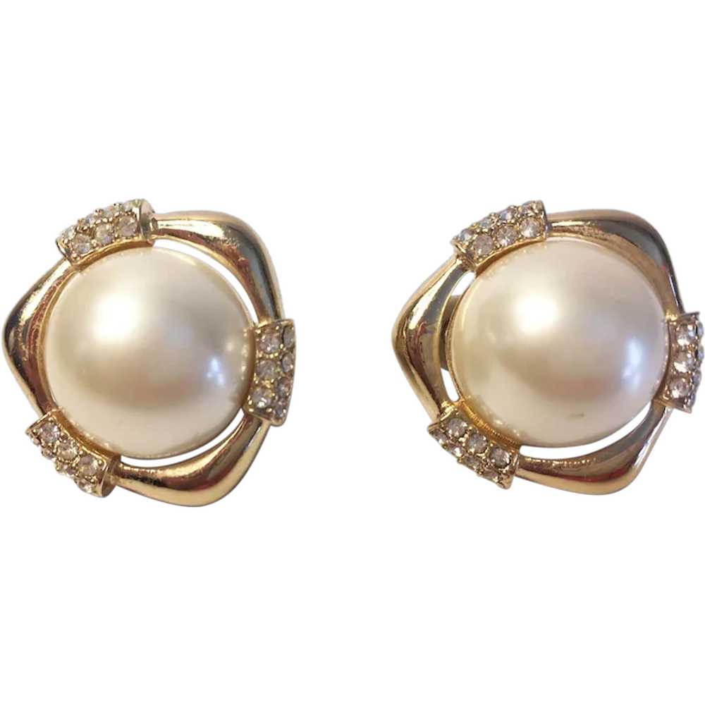 A Lovely Pair of signed Ciner Faux Mabe Pearl and… - image 1