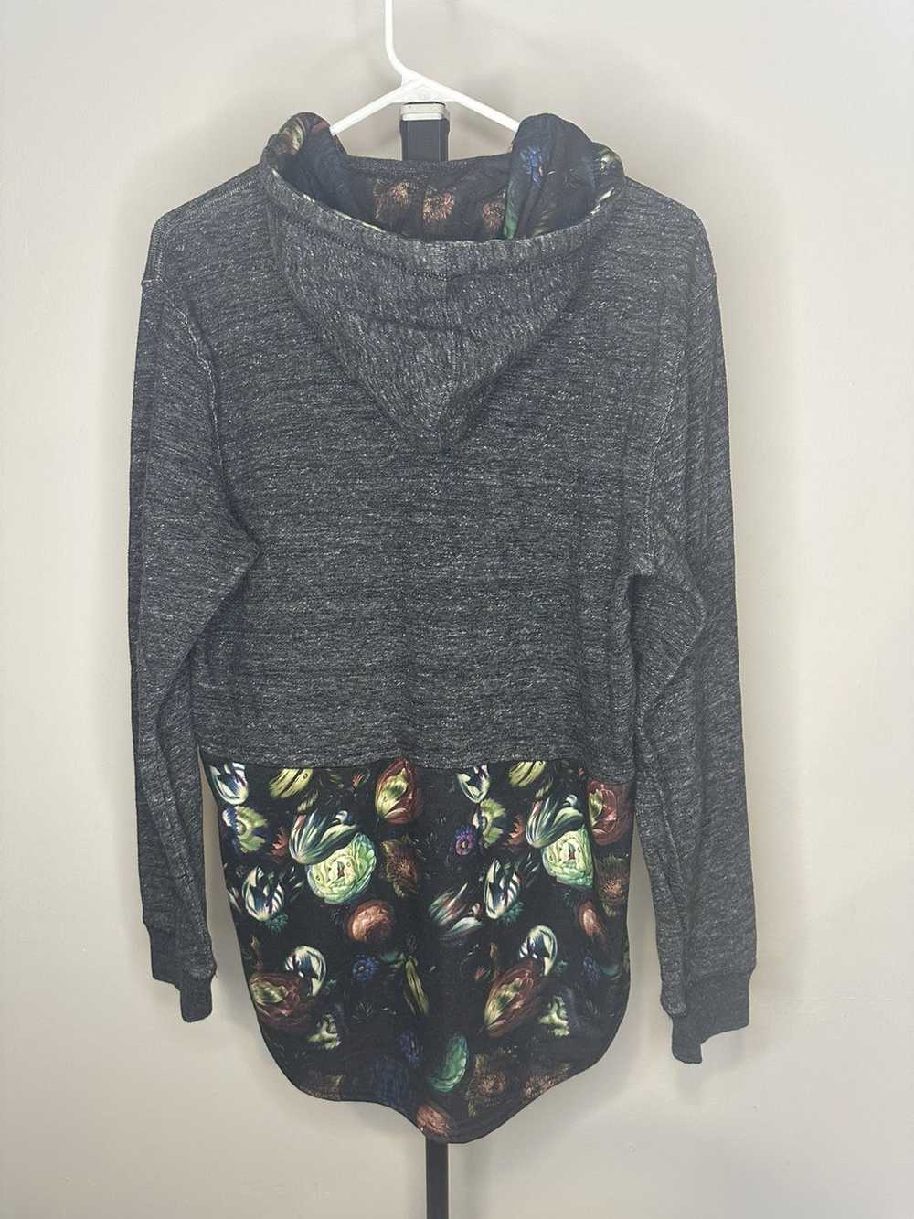 On The Byas × Pacsun On the Byas Floral Hoodie wi… - image 4