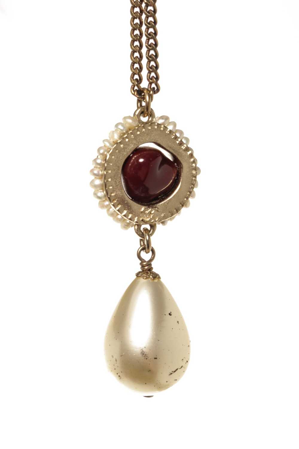 Chanel Chanel Red Stone Teardrop Pearl Necklace - image 4