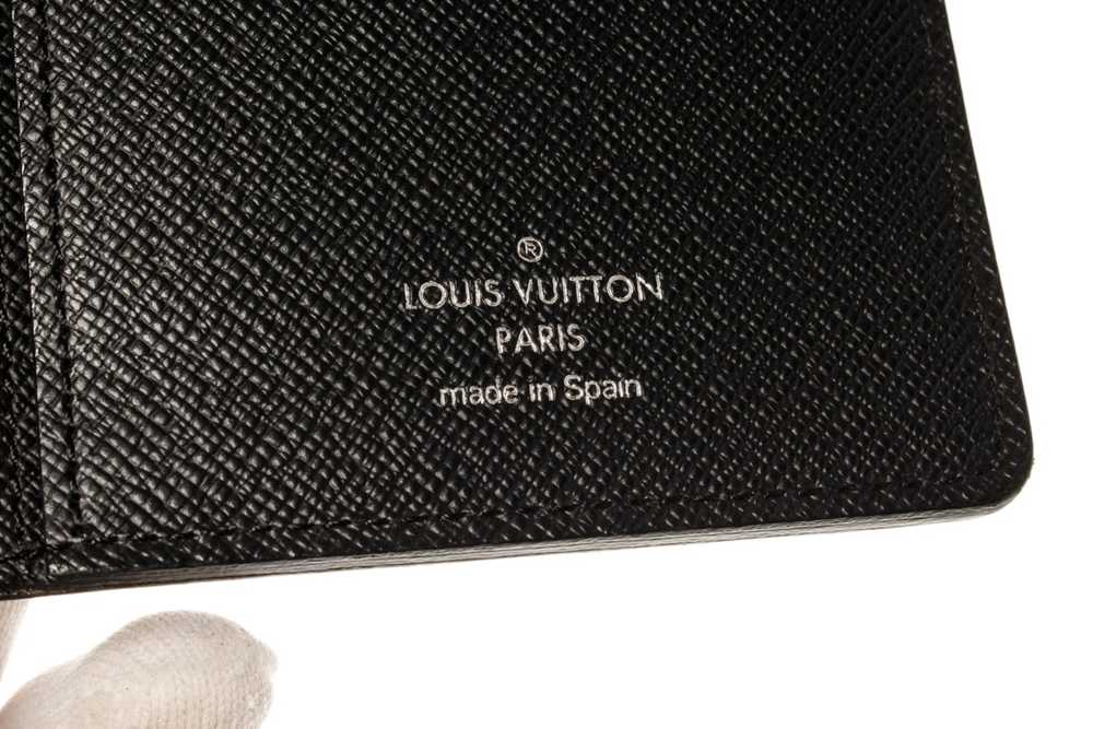 Louis Vuitton Louis Vuitton Black Epi Leather Bra… - image 7