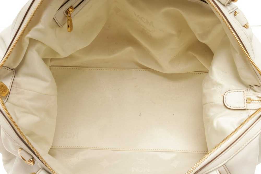 MCM MCM White Leather Shoulder Bag - image 10