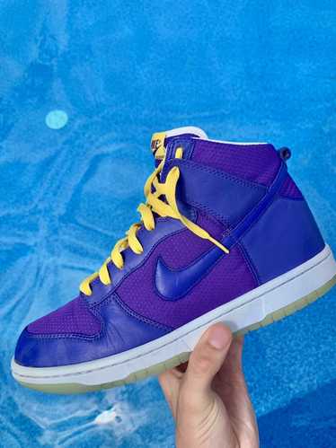 L.A. Lakers × Nike Dunk High Premium Size 9.5 Vars