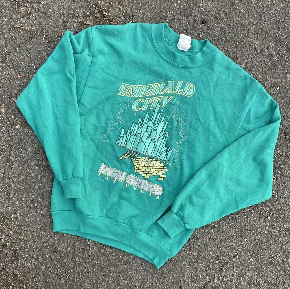 Vintage 90s MGM Grand Emerald City sweatshirt - image 1