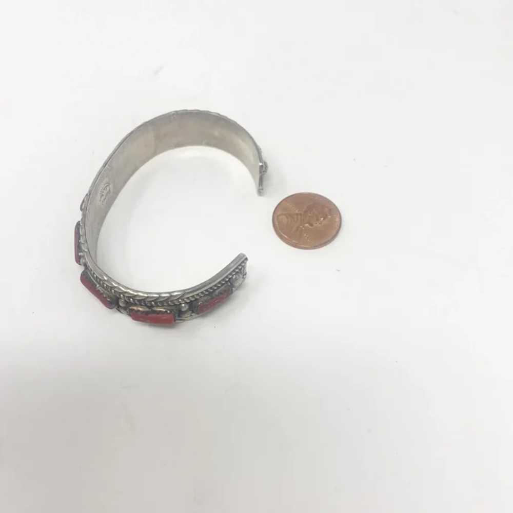 661 Vintage Navajo Silver and Coral Cuff Bracelet… - image 7