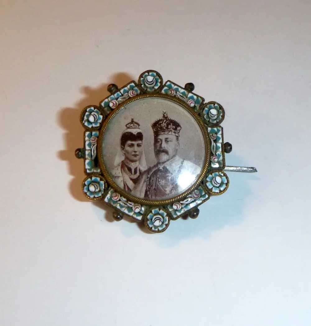 A Micro Mosaic Souvenir Pin For the Coronation of… - image 3