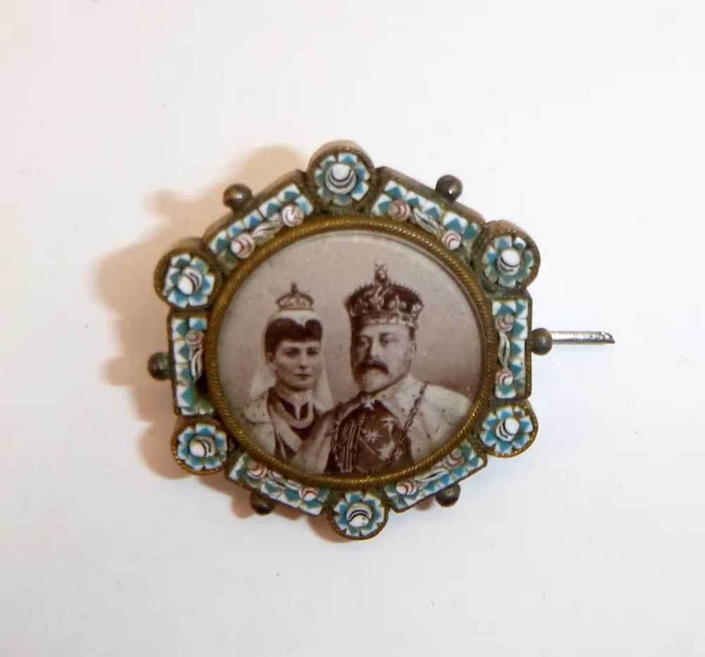 A Micro Mosaic Souvenir Pin For the Coronation of… - image 4