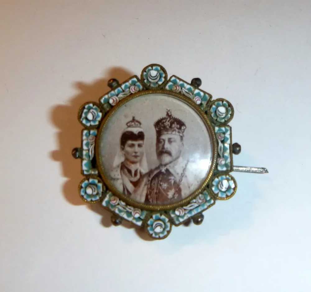A Micro Mosaic Souvenir Pin For the Coronation of… - image 6