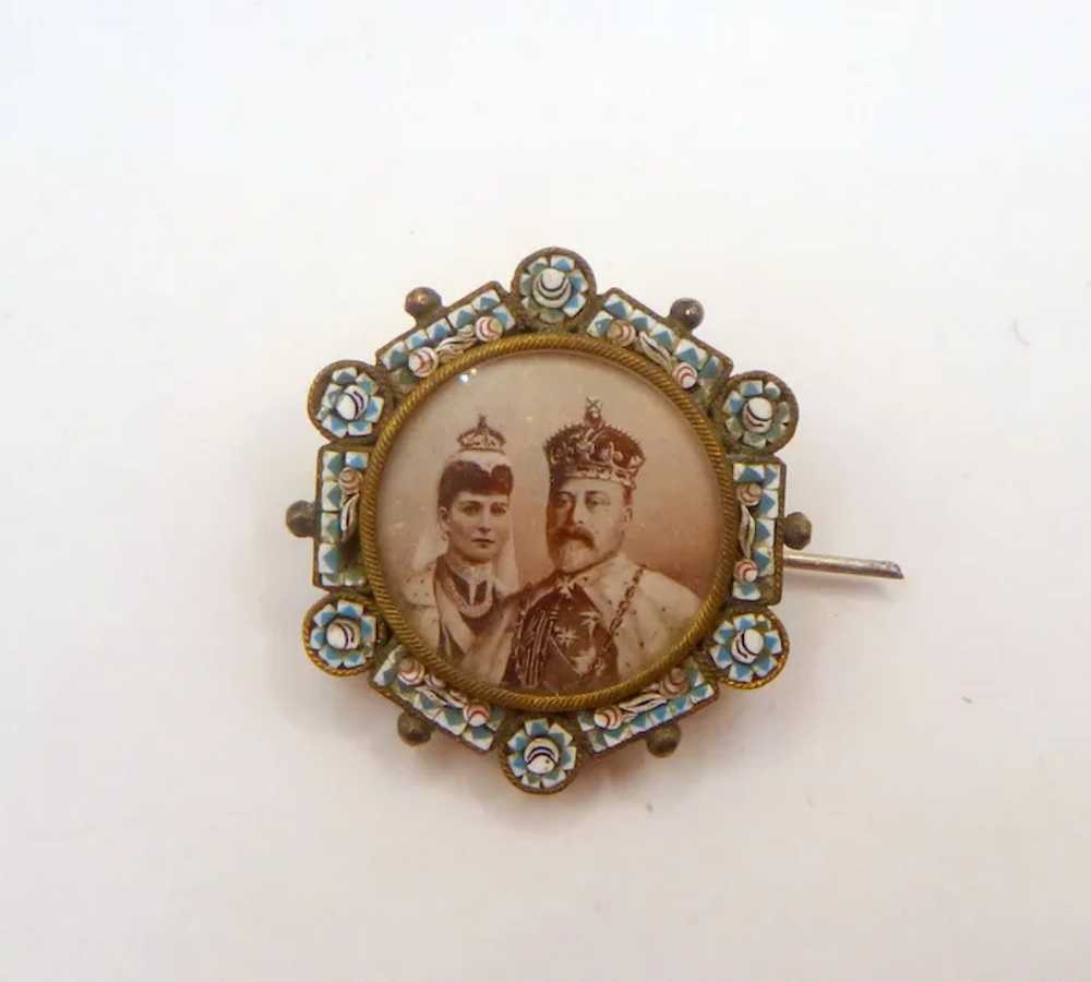 A Micro Mosaic Souvenir Pin For the Coronation of… - image 8