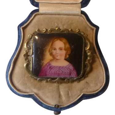FRENCH VINTAGE BROOCH / Handpainted / Religious / Saint Therese / Portrait  / Antique Jewelry / Oval / Painting / Signed 