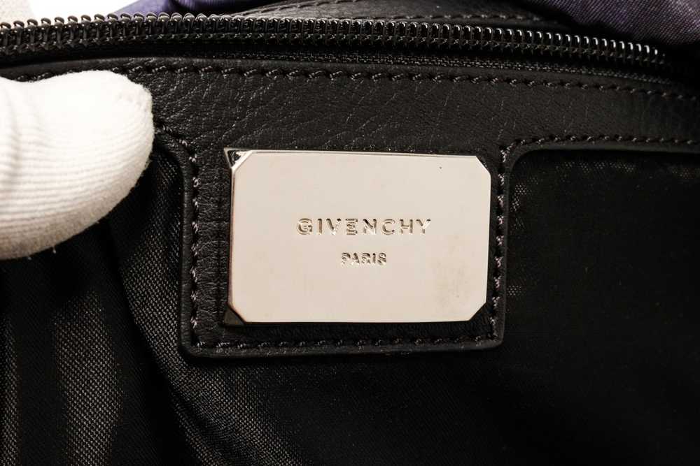 Givenchy Givenchy Printed Beach Canvas Pocket Bac… - image 2