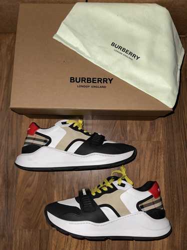 Burberry × Streetwear Nylon, Suede and Vintage Che