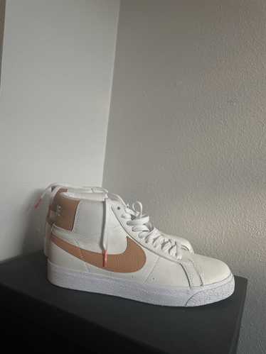 Us10.5 nike sb blazer - Gem