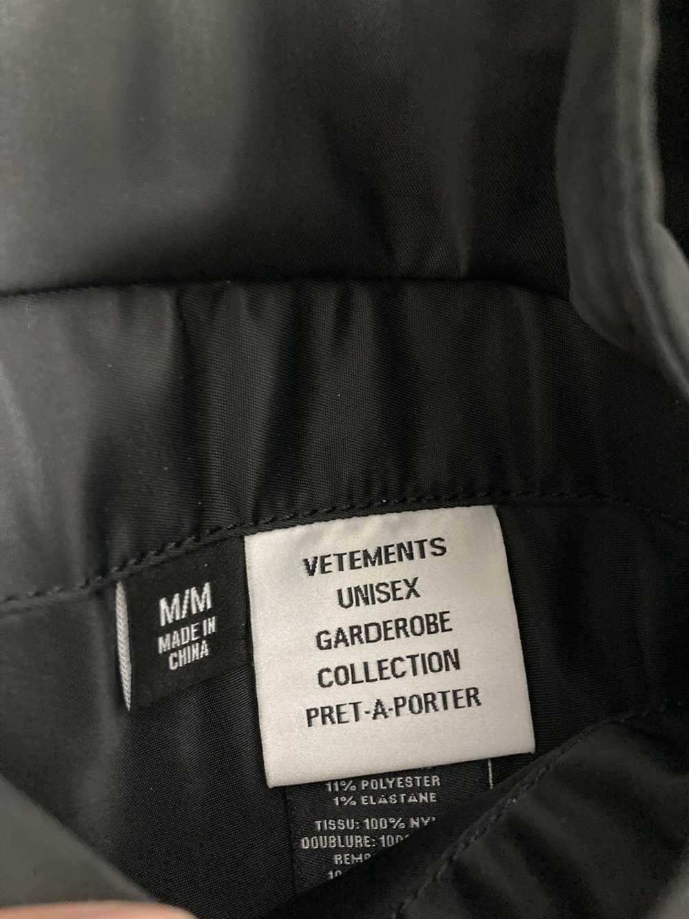 Alpha Industries × Vetements 21FWVetements Alpha … - image 10