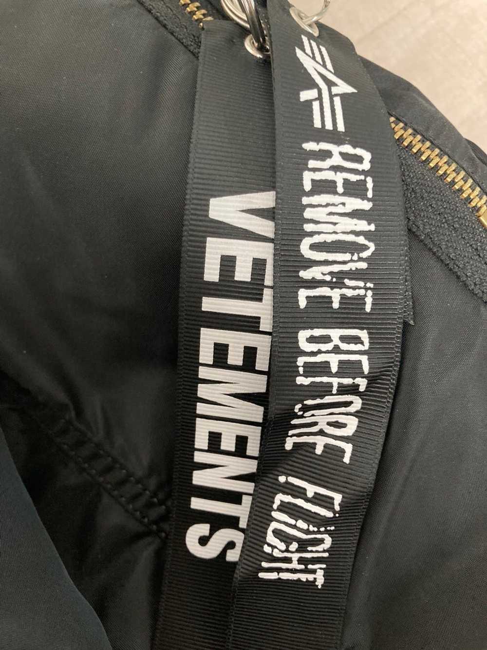 Alpha Industries × Vetements 21FWVetements Alpha … - image 8