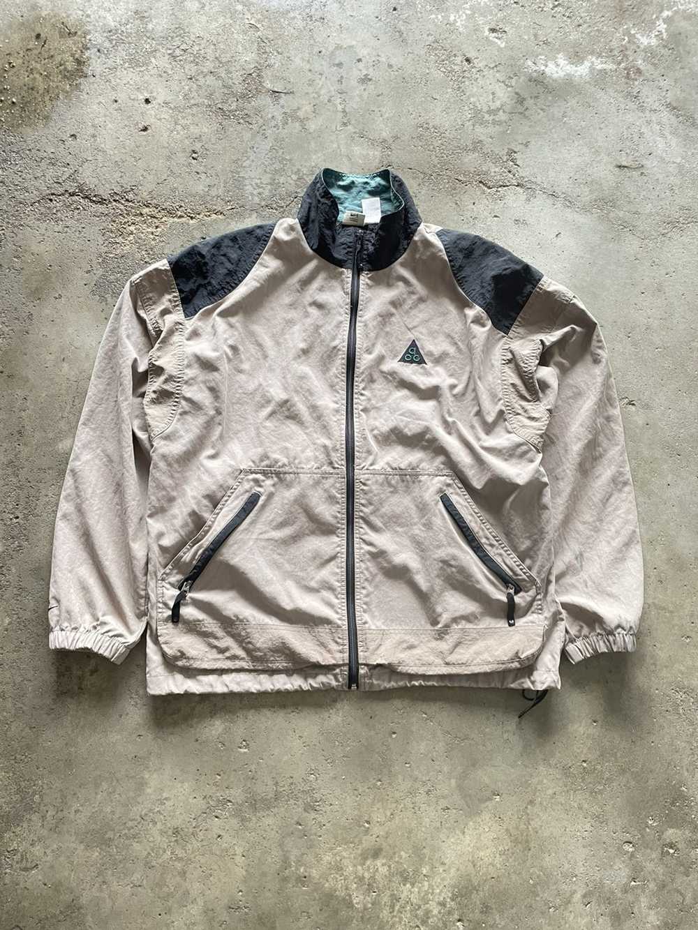 nike acg retro sneakers