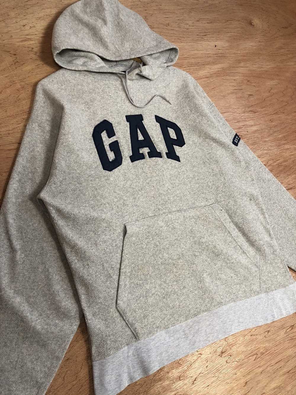 Gap × Streetwear × Vintage Vintage GAP Spellout D… - image 3