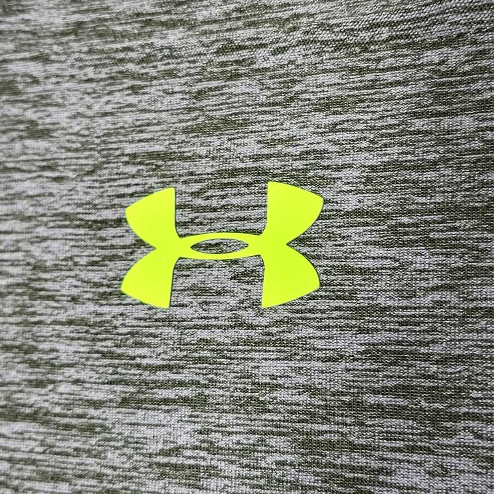 Under Armour Under Armour Loose Cold Gear Quarter… - image 8