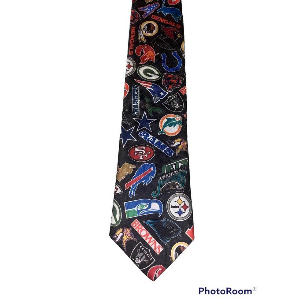 NFL Surrey Neck Tie Necktie NFL Football Helmets … - image 1