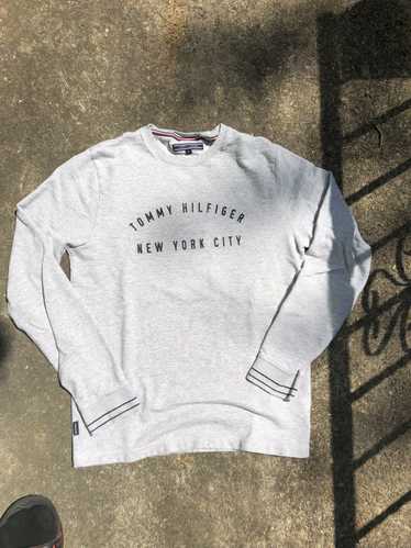 Classic Vintage Retro NEW YORK Green Text - Heather Grey Long Sleeve T-Shirt