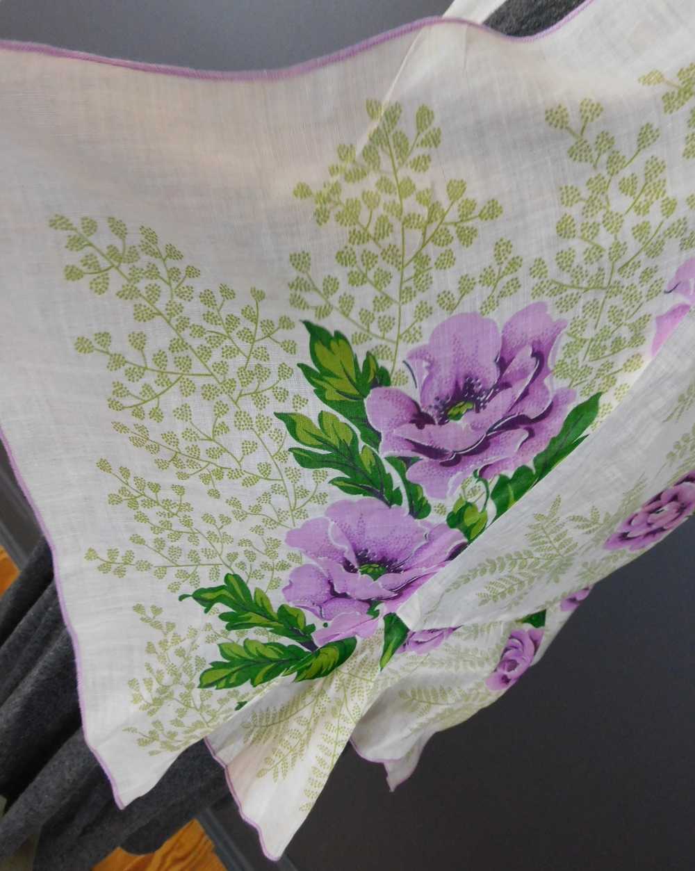 Vintage Lavender and Green Floral Hankies Apron, … - image 6