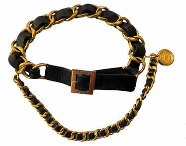 Chanel 90s Leather and Gold Tone Chain Belt - image 1
