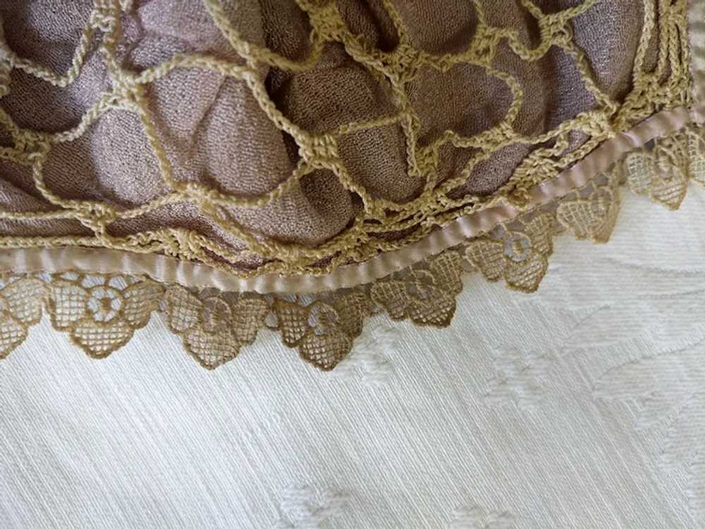 Vintage Child's Bonnet Lace & Crochet - image 6